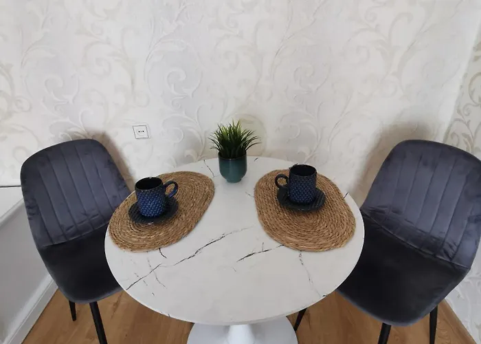 Lina With Balcony Apartman