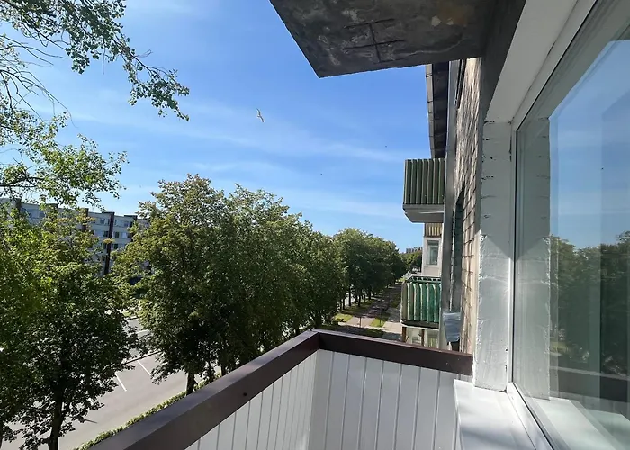 Lina With Balcony * Κλαϊπέντα